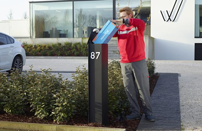 vrijstaande brievenbus met valklep Fenix Top Medium